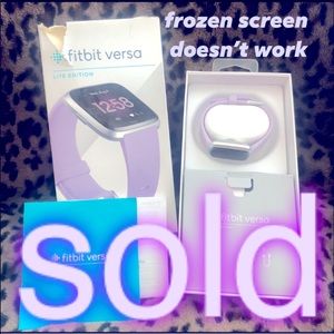 Lavender Fitbit Versa Lite DOES NOT WORK - FROZEN